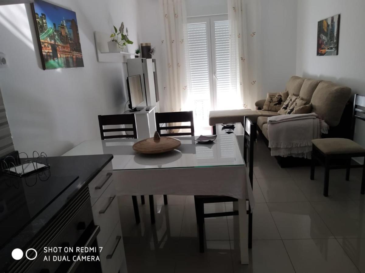Apartamentos La Bodega La Zarza  ภายนอก รูปภาพ